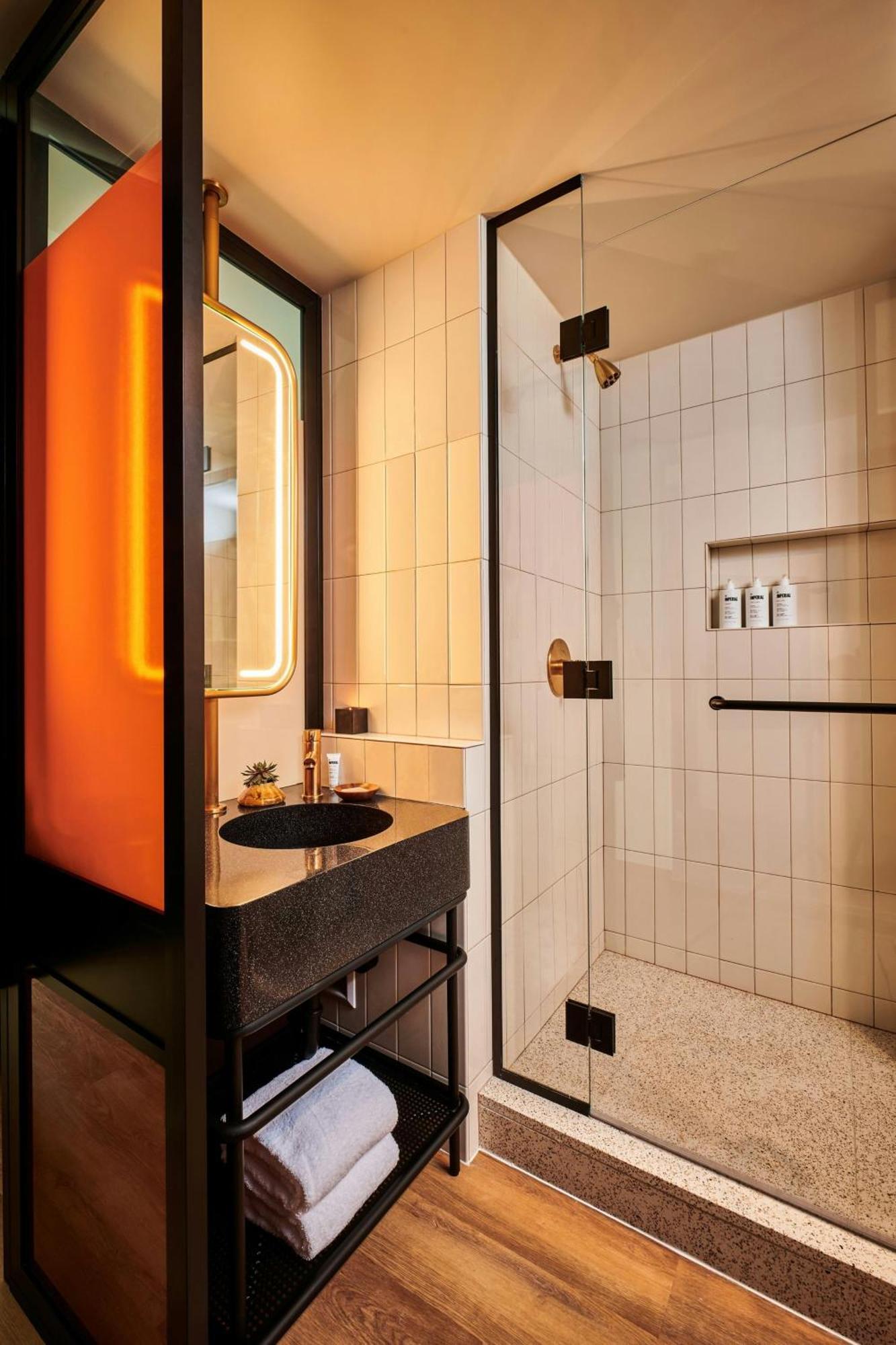 Hollywood Volume, A Tribute Portfolio Hotel 洛杉矶 外观 照片